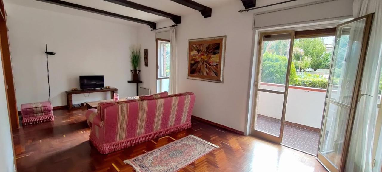 Elegante Appartamento A تْشيفالو المظهر الخارجي الصورة